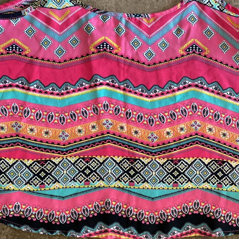 Tank - Picture 2 of 6